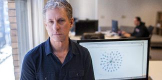 Chris Larsen